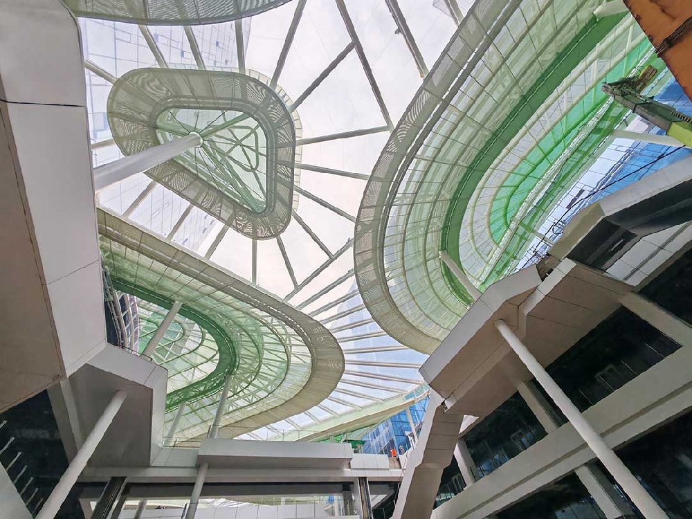 ETFE膜结构为什么被称作会呼吸的生态建筑？